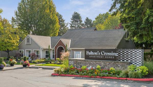 Everett Wheelchair Access Playground - Room for Rent