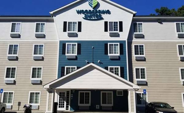 Savannah Month To Month Flexibility No - Room for Rent