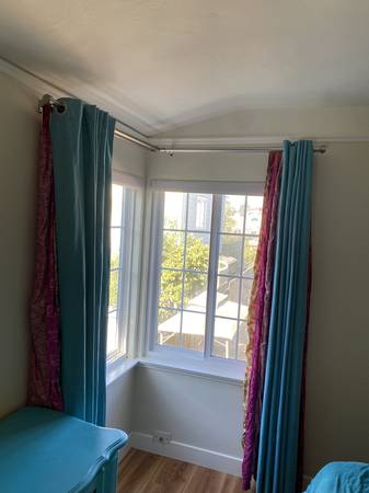 Berkeley Safe Fancy Furnished Room Min - Room for Rent