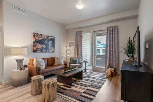 Bend Purrfect Home For You Your Pet Br - Room for Rent