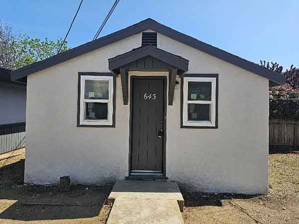 San Luis Obispo Cute Bedroom Bath - Room for Rent