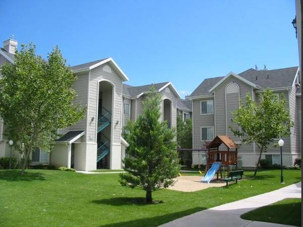 Vineyard View Great Neighborhood - Room for Rent