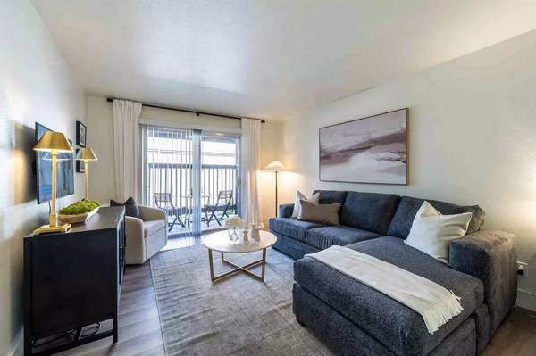 Tempe Savers Rejoice Amazing Deal On - Room for Rent