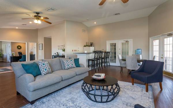 Las Cruces Sweeping Views Are Just - Room for Rent