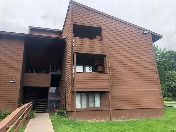 Warners Cozy Bed Condo In Baldwinsville - Room for Rent