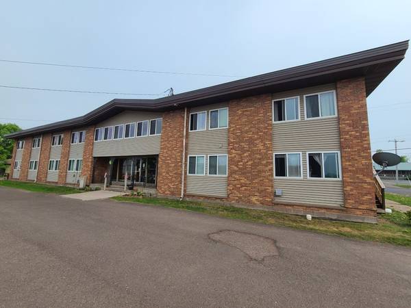 Ashland 218 2nd Ave 15 - Room for Rent