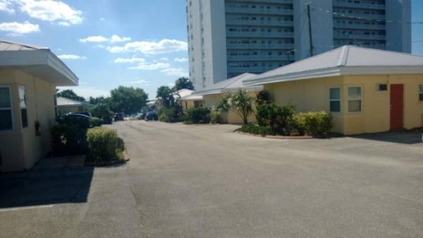 Sebring Studio Efficency - Room for Rent