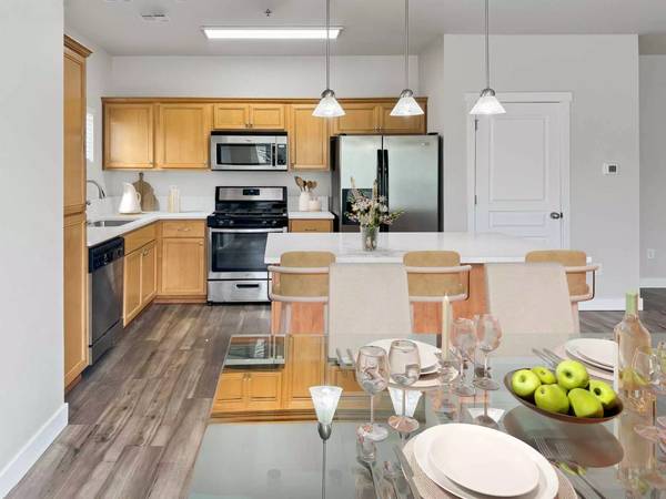 Bend Experience The Best Bed 25 Bath In - Room for Rent