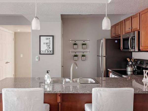 West Jordan Reserved Covered Parking - Room for Rent