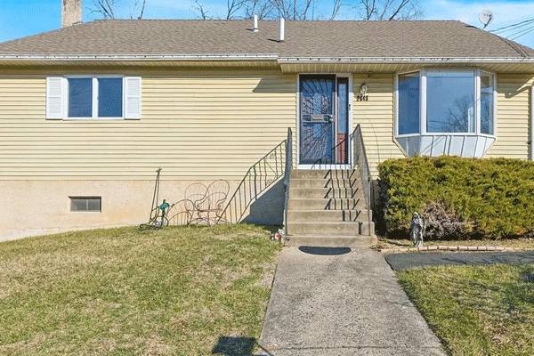 Abington Cod Style Home Beds Baths - Room for Rent