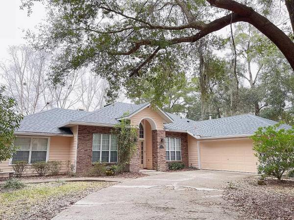 Gainesville Furnished Room With Private - Room for Rent