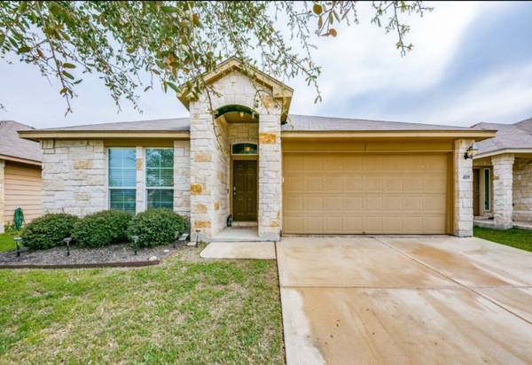 San Marcos Charming Bed Bath Single - Room for Rent