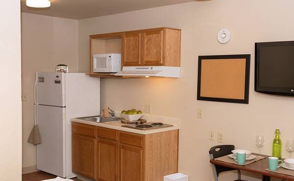 Alexandria Tour Today Move In Today - Room for Rent