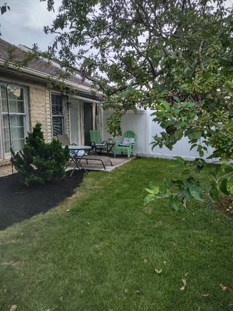 Chambersburg Cozy One Story Townhome - Room for Rent