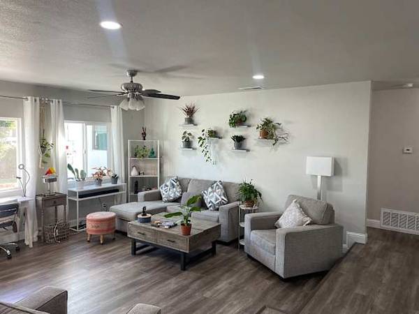 Fresno 800 Room For Rent Near Fsu Util - Room for Rent