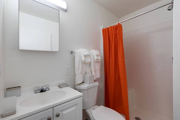 Elevator Access, Flat Screen TVs, WiFi Access - apts/housing for rent - apartment rent