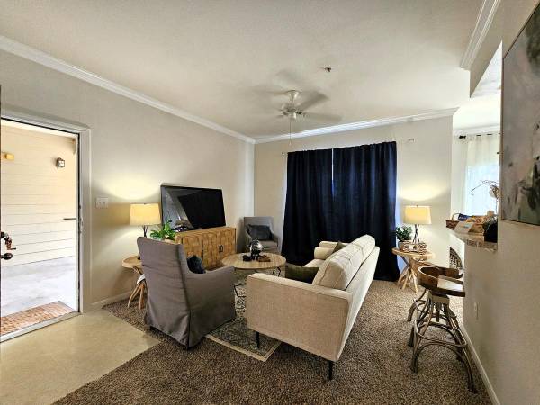 Baytown Extra Comfort With Spacious - Room for Rent