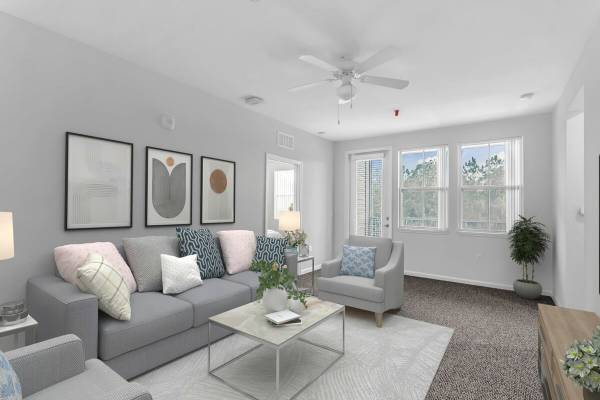 Palm Coast Screened Balcony Amazon Hub - Room for Rent