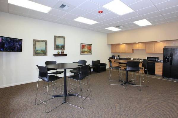 Bakersfield Bed Bath On Special All - Room for Rent