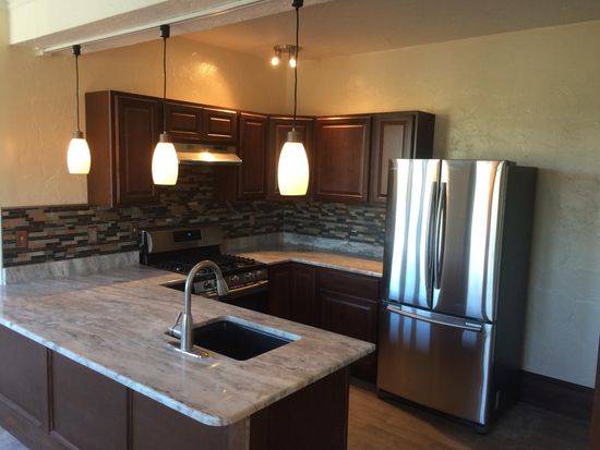 Akron Furnished Bedroom Aptdowntown - Room for Rent