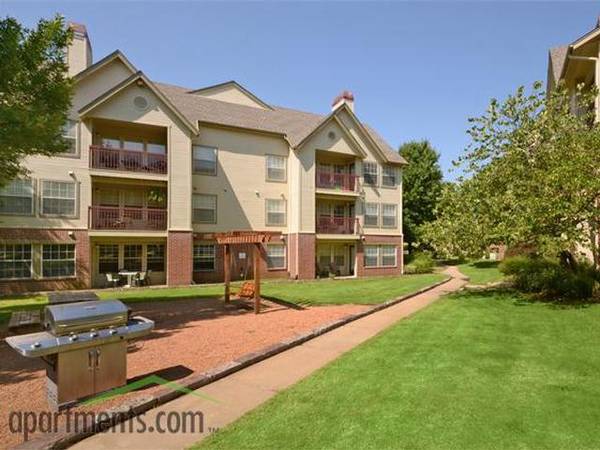 Tulsa Private Do It Yourself Garden 100 - Room for Rent