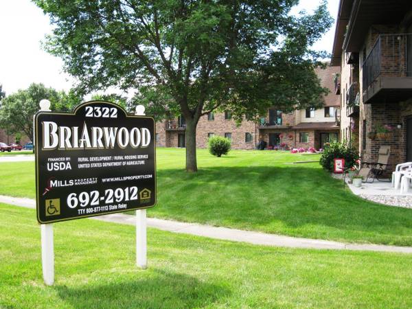 Brookings Briarwood Apartments - Room for Rent