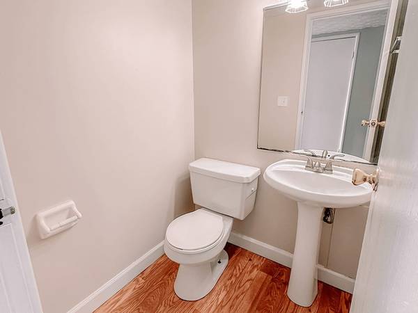 Reynoldsburg Bed 15 Bath Apartment - Room for Rent