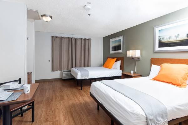 Baton Rouge Free Parking Flat Screen - Room for Rent