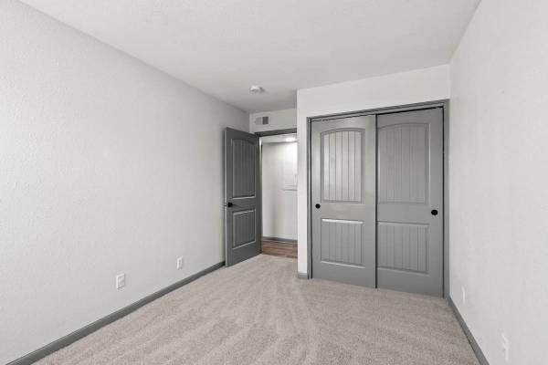 Nashville On Site Management Tankless - Room for Rent