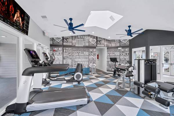 Patuxent River Enjoy Our Landscaped - Room for Rent