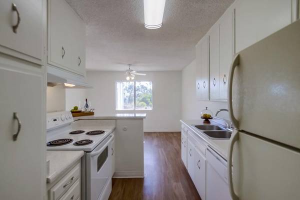 La Mesa 1000 Sqft Bd Ba Ready To Lease - Room for Rent