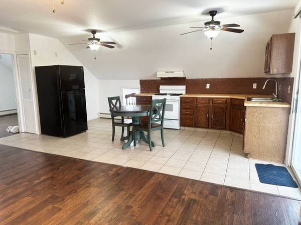 Pawtucket Bedroom Pawtucket Apartment - Room for Rent