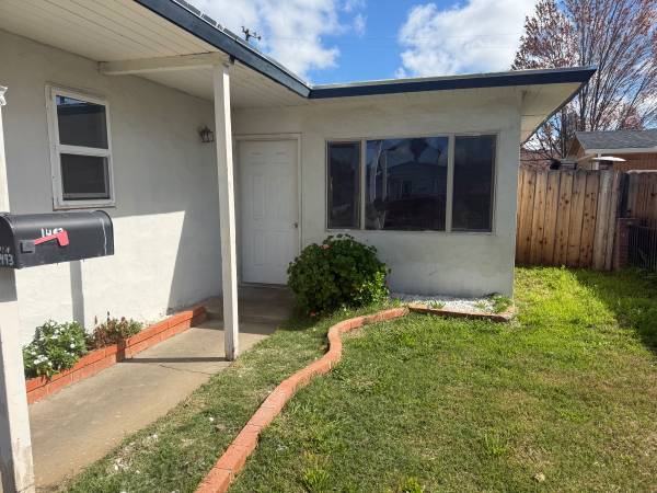 Yuba City Bed Bath Nice Clean With - Room for Rent