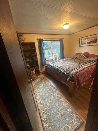 Corvallis Private Room In Shared Woodsy - Room for Rent