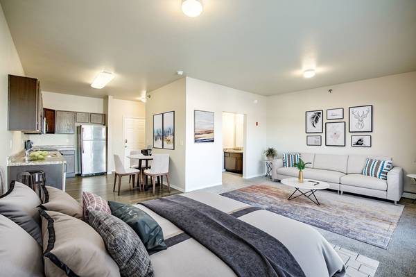 West Fargo Pet Friendly With Pet - Room for Rent