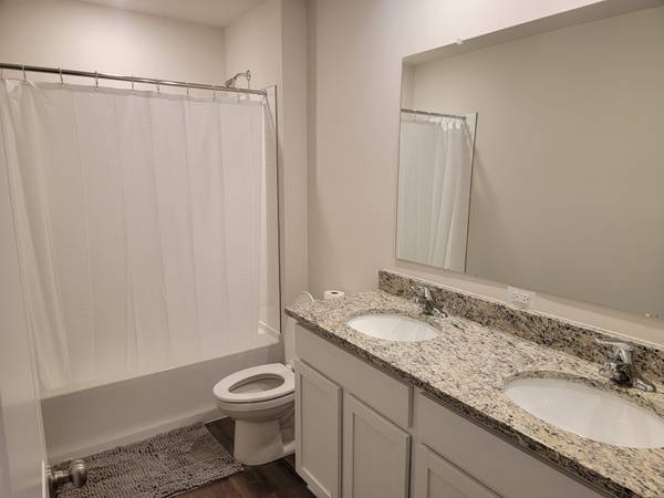 Martinsburg Furnished Bedroom - Room for Rent