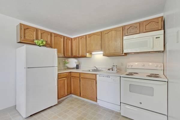 York Every Moment Counts Make This - Room for Rent