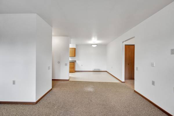 Vesper 1bd 1ba Secured Entry Smoke Free - Room for Rent