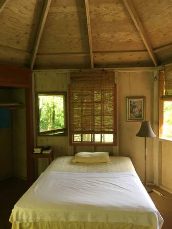 Beautiful large octagon room with private entrance - sublets &amp; temporary - apartment sublet rent