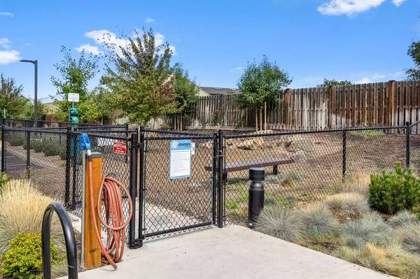 Bend Need Bigger Place To Call Home - Room for Rent