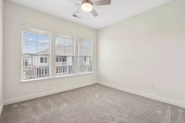 Wilmington Lovely Community Simply - Room for Rent