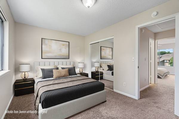 Coralville Air Conditioner Extra - Room for Rent