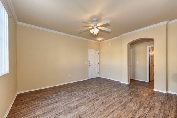 Rocklin Fall Into Comfort Today 2x2 At - Room for Rent