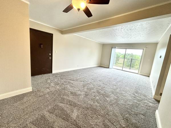 Lincoln Pre Lease Special Rent In March - Room for Rent