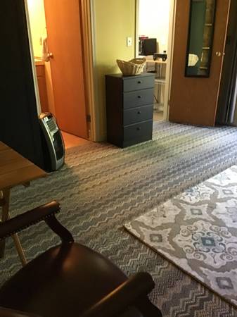 Indianola Private Furnished Studio With - Room for Rent